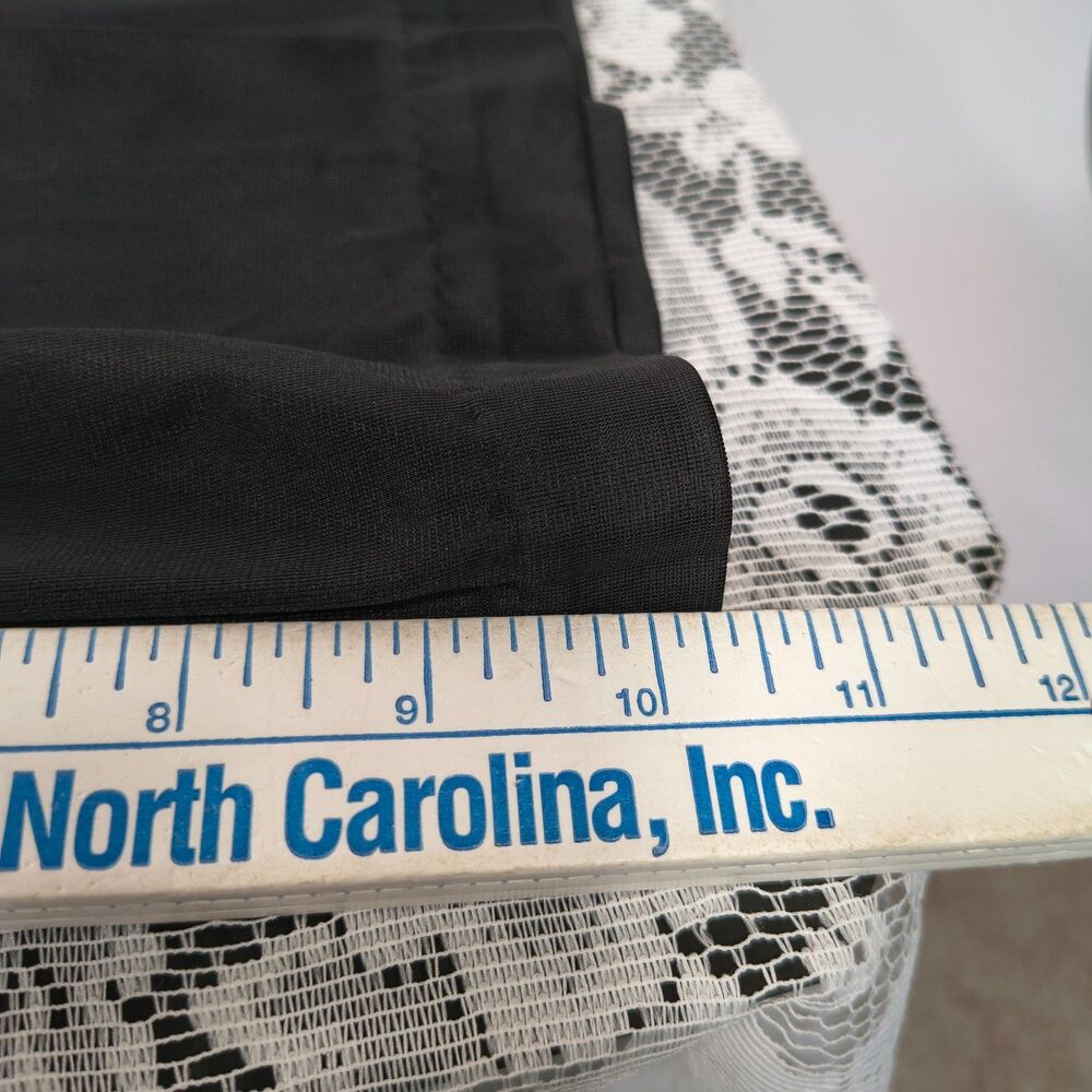 Vintage Lace Lined Housecoat - Picture 13 of 14